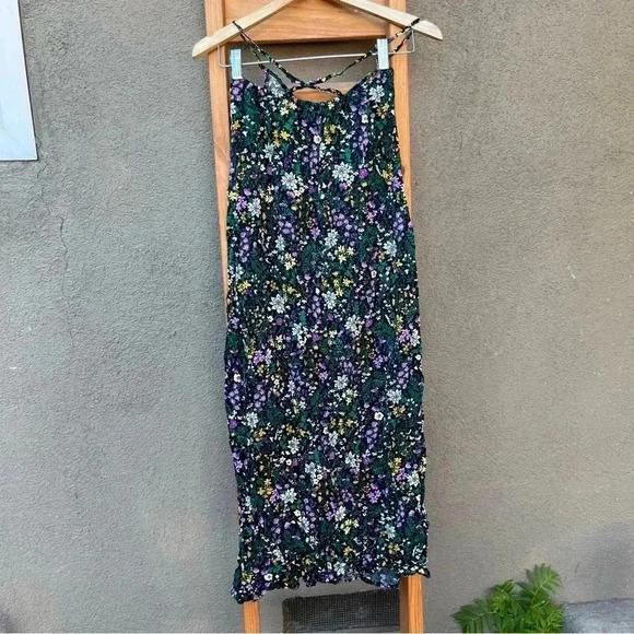 Old navy floral maxi dress size small - Picture 3 of 4